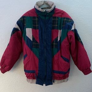 vintage 90s looking windbreaker!